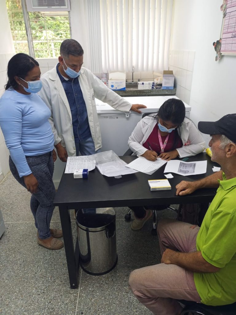 Pacientes con patologías crónicas recibieron atención integral en jornada de salud en Yare