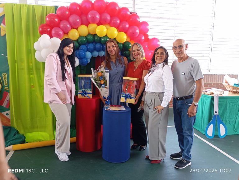 «El Colegio Picornell instituye la Orden «Georges Nahlous» al Mérito Docente»