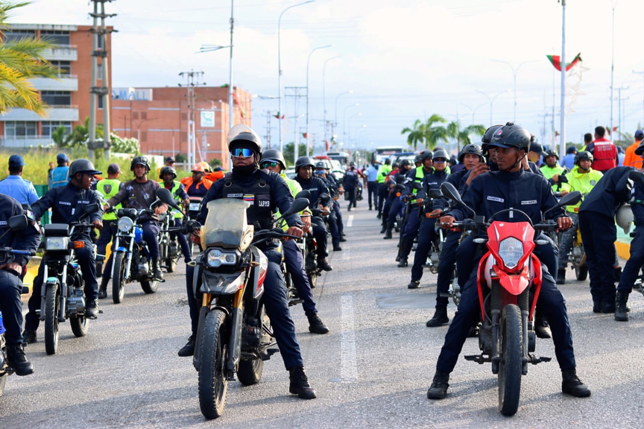 Despliegan 300 funcionarios de seguridad este fin de semana en Higuerote
