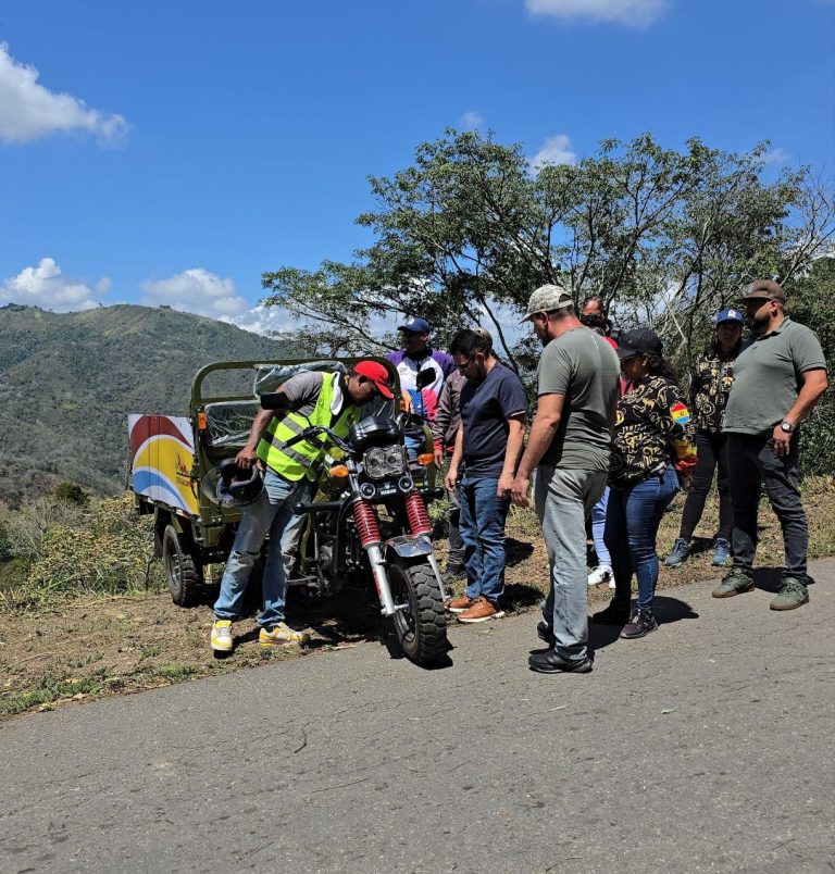 Despliegan Plan Lluvia en Paracotos para beneficiar a más de 5 mil personas