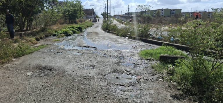 En Paz Castillo mejoran el sistema de aguas servidas