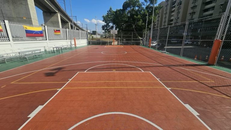 Inaugurado complejo polideportivo y de recreación en Charallave