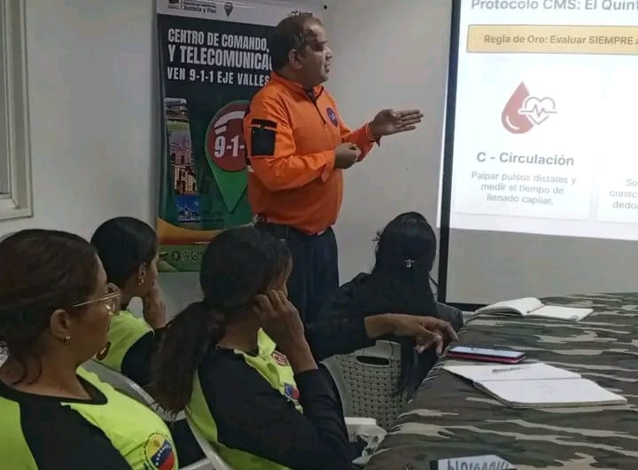 Paramédicos del Tuy se forman en atención prehospitalaria