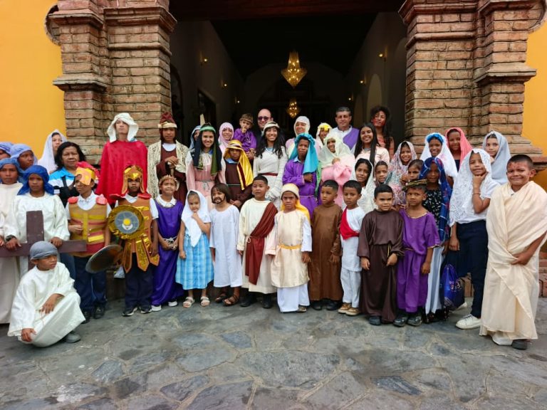 ¡FE Y TRADICIÓN EN YARE! Estudiantes dan inicio a la Semana Santa 2026 En San Francisco de Yare