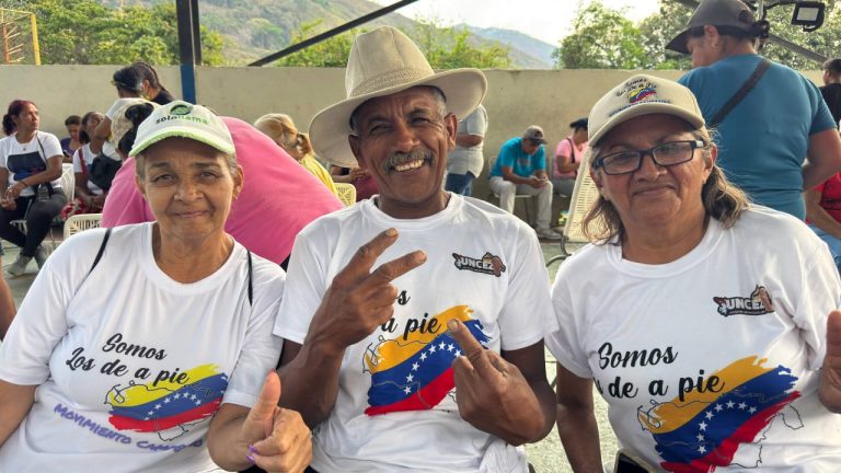 Convocan a taller para emprendedores y proyectan zonas comerciales organizadas en Paracotos