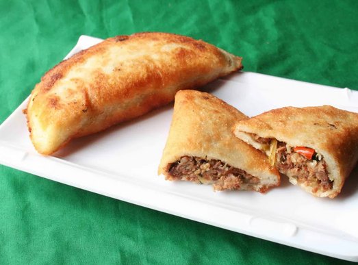El auténtico sabor del Caribe «Secretos para preparar la clásica empanada de cazón margariteño»