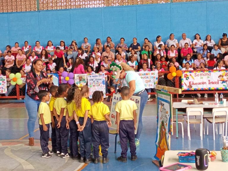Paz Castillo celebró con éxito el cierre de la Semana de Educación Inicial