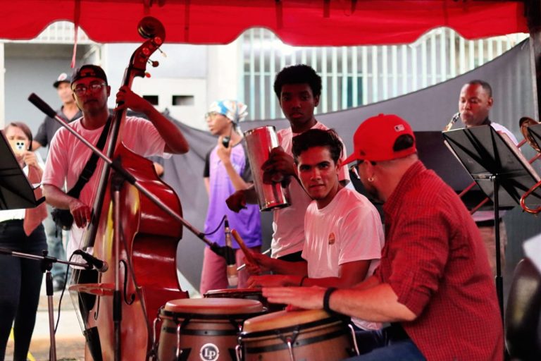 El Sistema Núcleo Tacarigua rindió un emotivo y musical homenaje a las madres en su día