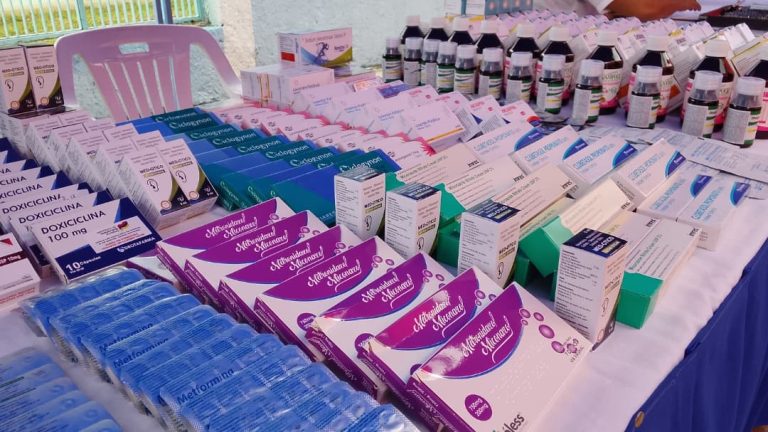 Más de 2.400 familias de Pitahaya recibieron atención médica y alimentaria este sábado