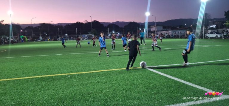 La cancha Luis Pernía del Alto de Soapire  celebró  su primer aniversario por todo lo alto