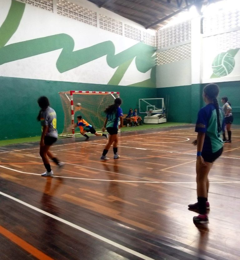 Guaicaipuro destaca en fútbol sala y voleibol de los Juegos Estudiantiles 2026