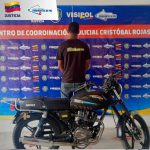 Arrestado en Charallave tras intentar huir en moto y lesionar a una oficial de la Policía Municipal
