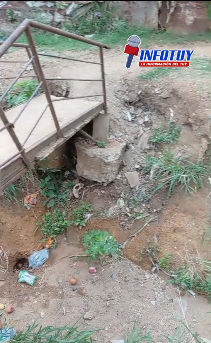 Puente del sector La Lagunita en el municipio Independencia en riesgo inminente de colapso
