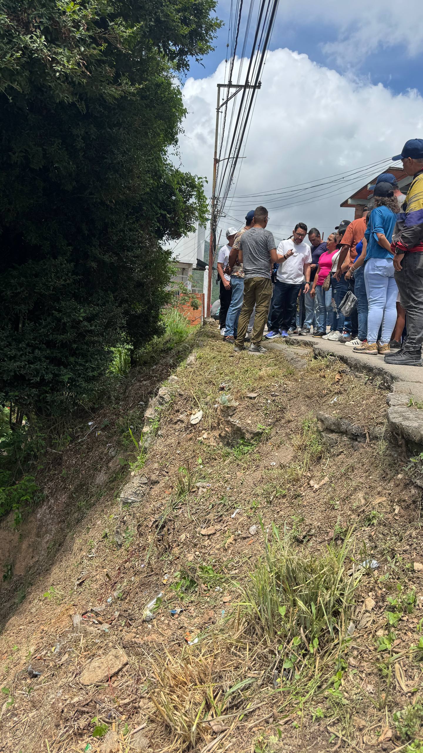 Corregirán falla de borde en Las Brisas de Paracotos