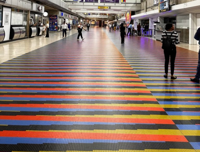 Diseñan propuesta Visual para proyectar la identidad nacional desde el Aeropuerto Internacional de Maiquetía