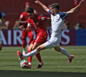 Canadá rescata un empate ante Bosnia y Herzegovina