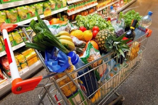 El ingreso mínimo cubre únicamente el 0,03 % de la cesta básica en el marco de la inflación en Venezuela