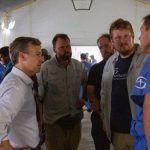 Encargado de Negocios de EE.UU. visitó hospital móvil dedicado a atender a más de 100 pacientes al día en La Guaira
