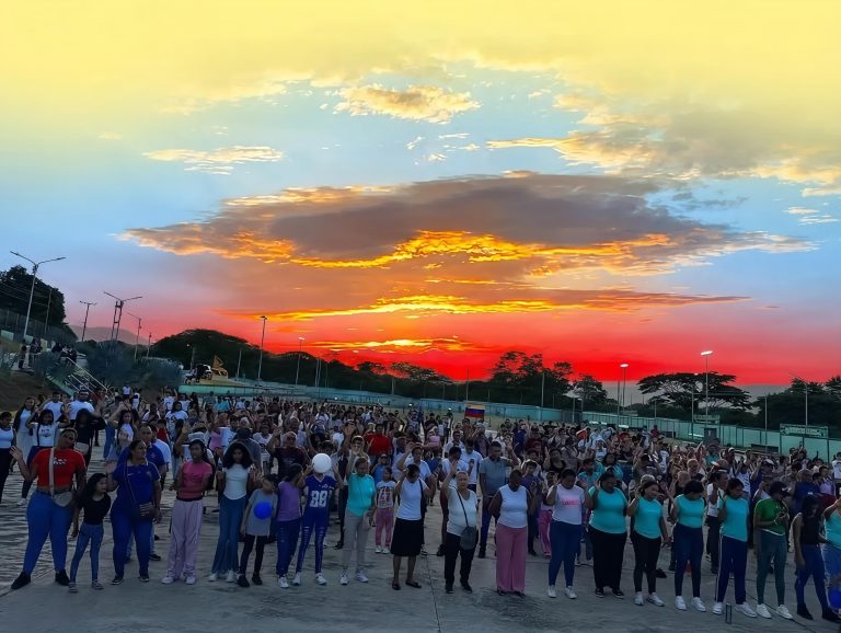 Fe y esperanza en jornada de oración por Venezuela en Urdaneta