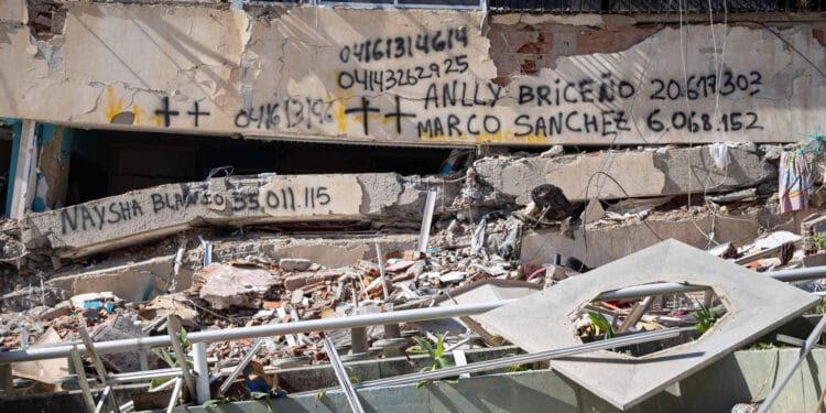Fallecidos, rescatistas, daños y ayuda humanitaria: las cifras que ha dejado el doble terremoto en Venezuela