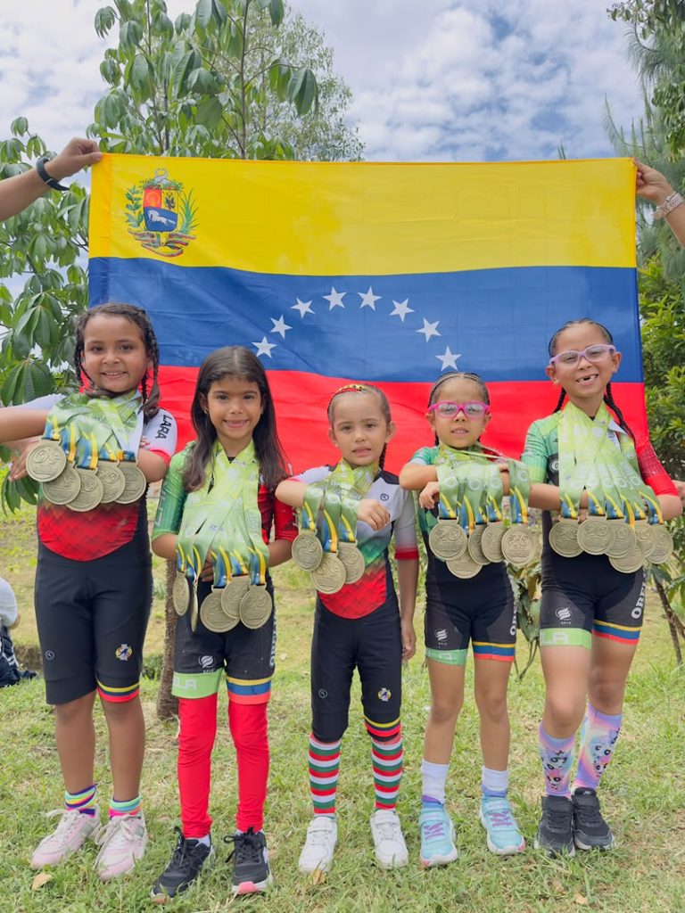 Atletas de Barquisimeto conquistan el Panamericano de Patinaje en Colombia con una histórica cosecha de medallas