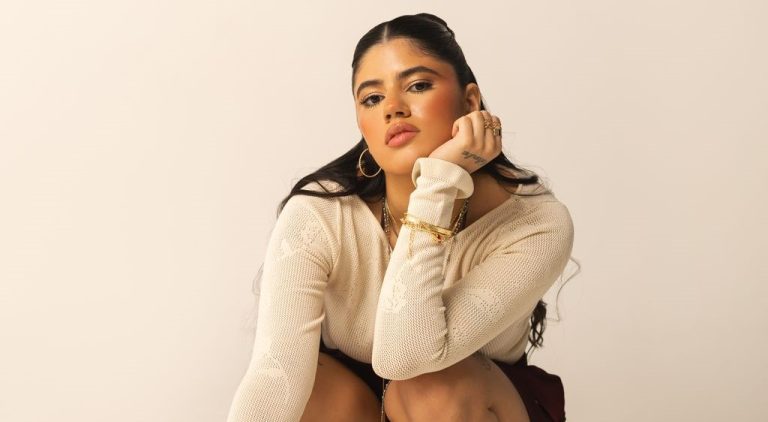 VENEZOLANA MARI LA CARAJITA CELEBRA NOMINACIÓN A PREMIOS JUVENTUD 2026 CON «CHAMITA»