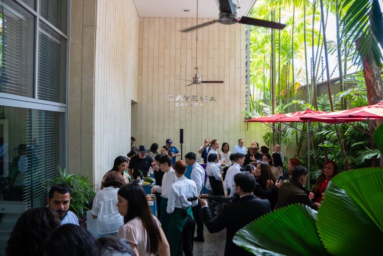 Marca País y Hotel Cayena se unen en favor de lo hecho en Venezuela