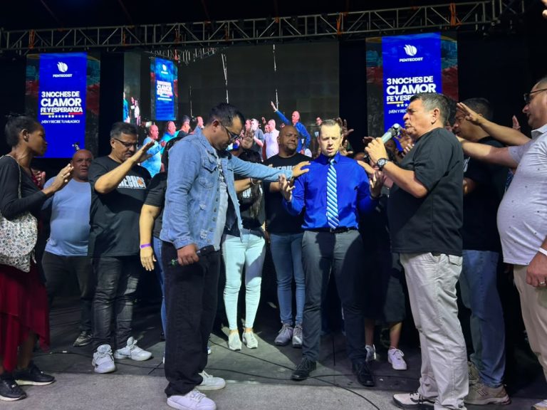 Cristóbal Rojas fue epicentro de fe en Tres Noches de Clamor por Venezuela