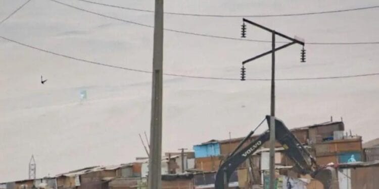 Venezolano murió electrocutado en Chile, intentaba robar un cable