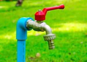 Habitantes de Matalinda exigen solución urgente ante la severa escasez de agua potable