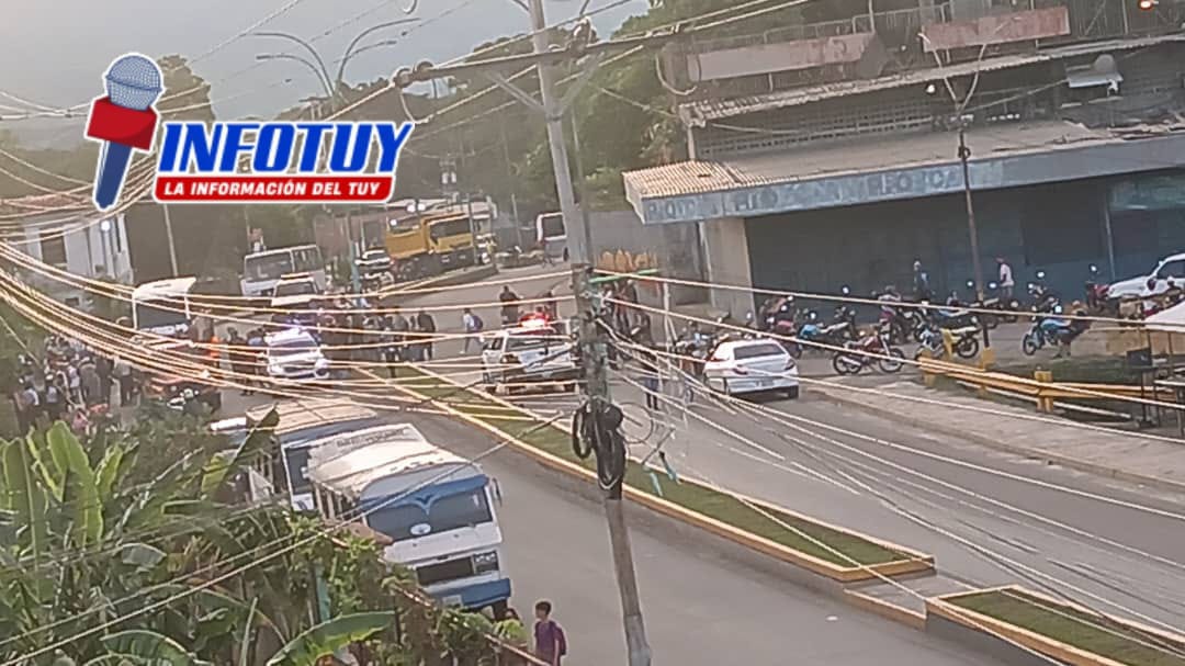 Adolescente de 14 años falleció tras caer de una unidad de transporte en Urdaneta