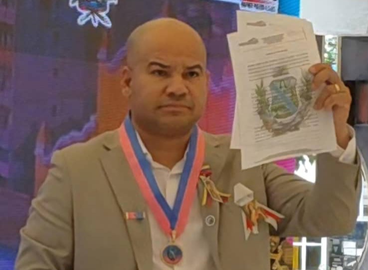 Remodelarán plaza Bolívar de Santa Teresa del Tuy mediante decreto municipal